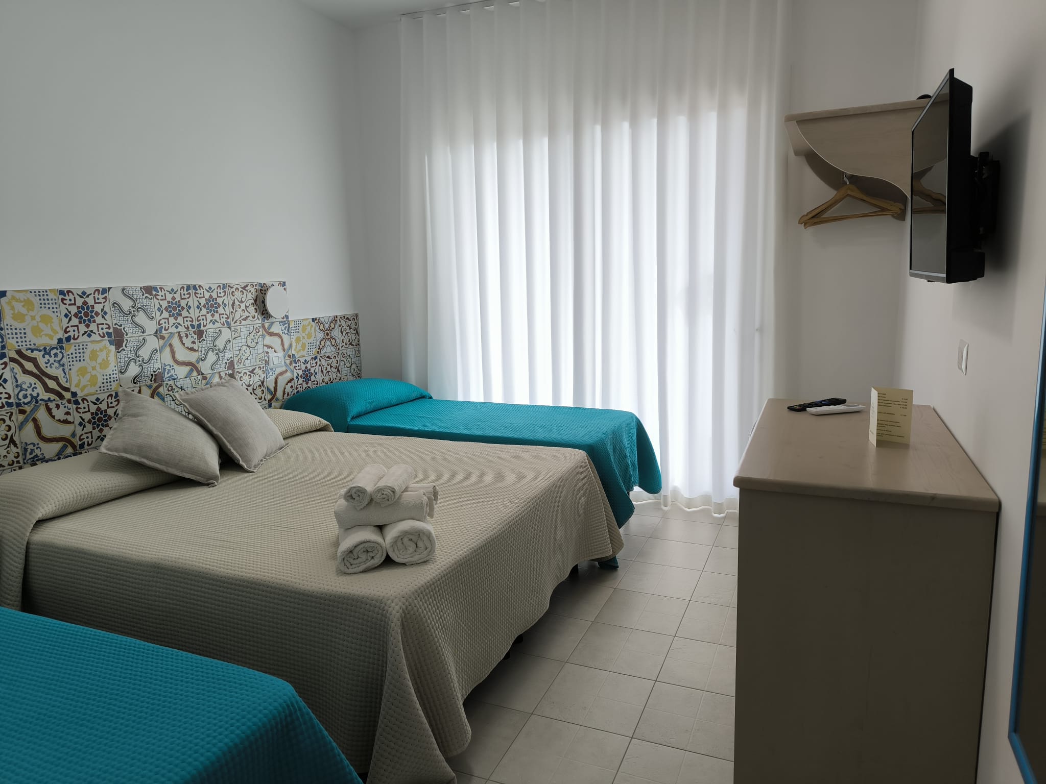 Camera quadrupla hotel Porto Cesareo