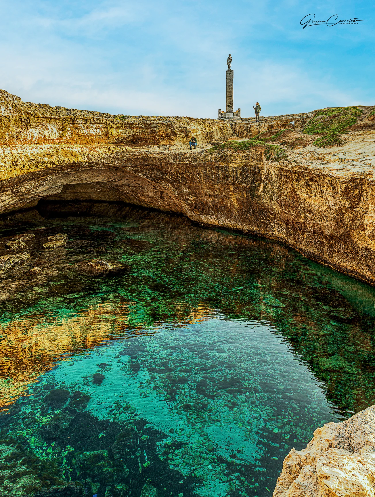 Salentissimo.it: Grotta della Poesia - Roca Vecchia - Melendugno, spiagge del Salento