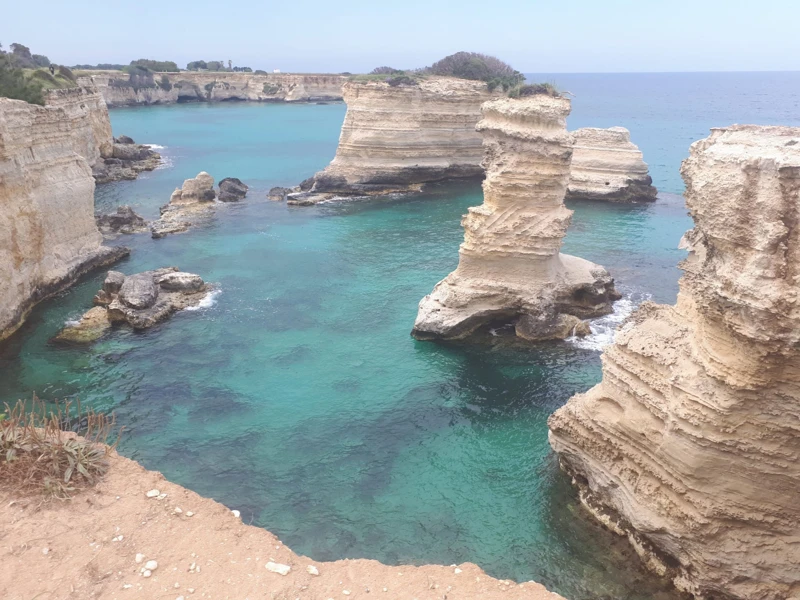 Salentissimo.it: I Faraglioni di Sant Andrea - Sant Andrea - Melendugno, spiagge del Salento