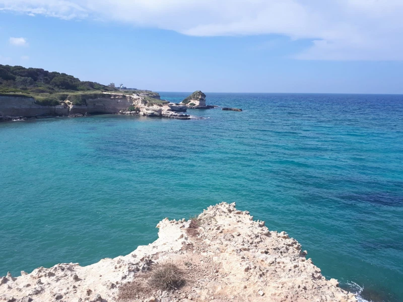 Salentissimo.it: I Faraglioni di Sant Andrea - Sant Andrea - Melendugno, spiagge del Salento