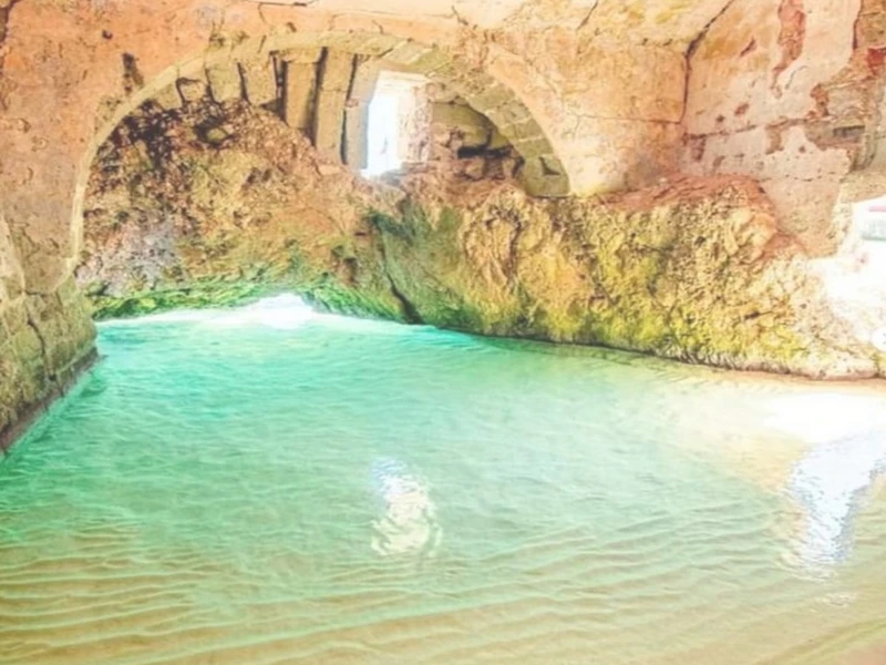 Salentissimo.it: La Stanza dei Bagni di Santa Caterina - Santa Caterina - Nardo, spiagge del Salento