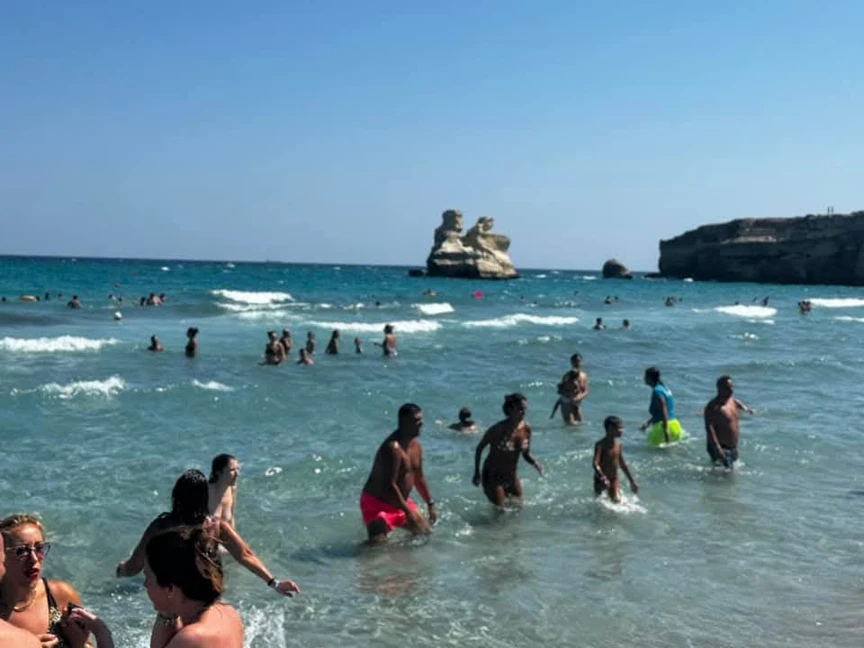 Salentissimo.it: Le due Sorelle - Torre dell Orso - Melendugno, spiagge del Salento