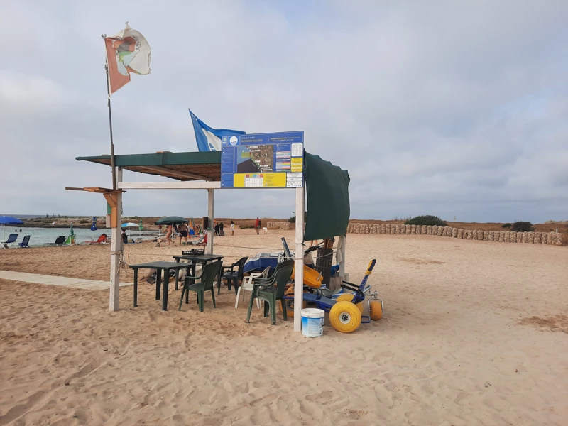 Salentissimo.it: Li Scianuli Torre Squillace - Sant Isidoro - Nardò, spiagge del Salento