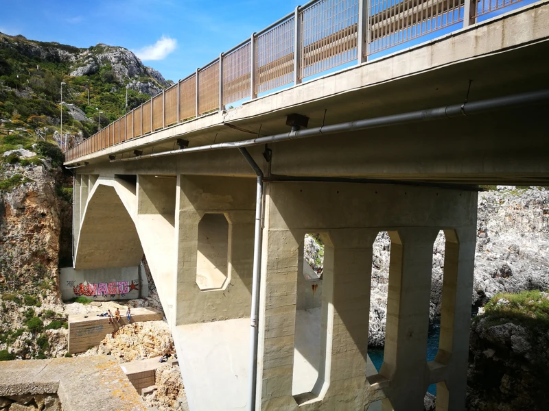 Salentissimo.it: Ponte del Ciolo - Ciolo - Gagliano del Capo, spiagge del Salento