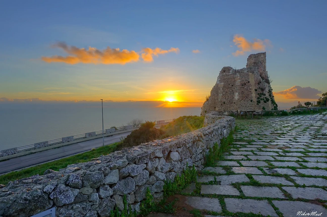 Salentissimo.it: Torre Nasparo - Marina di Tiggiano, spiagge del Salento