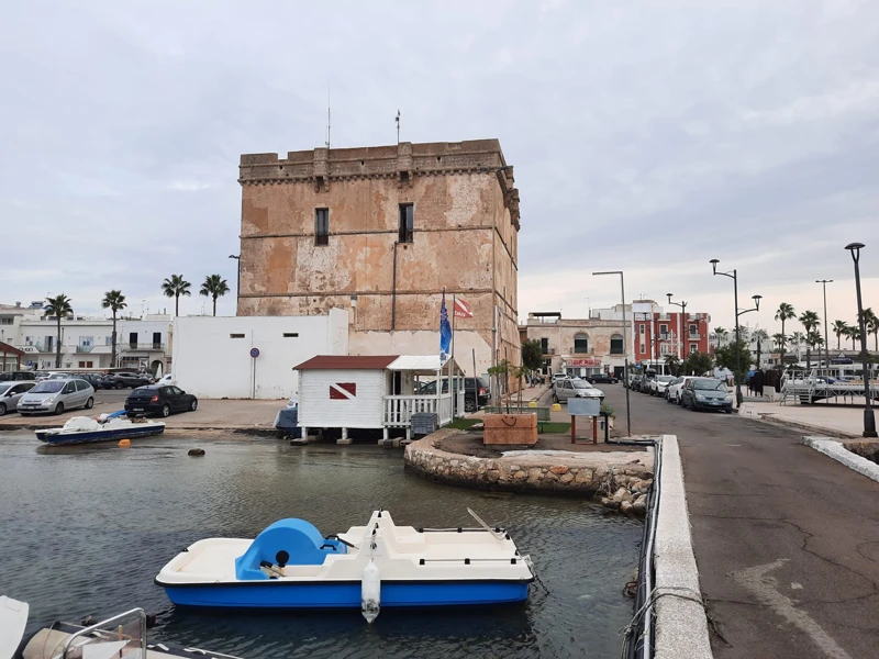 Salentissimo.it: Torre di Porto Cesareo - Porto Cesareo, spiagge del Salento