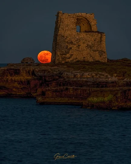 Salentissimo.it: Torre di Roca Vecchia - Roca Vecchia - Melendugno, spiagge del Salento