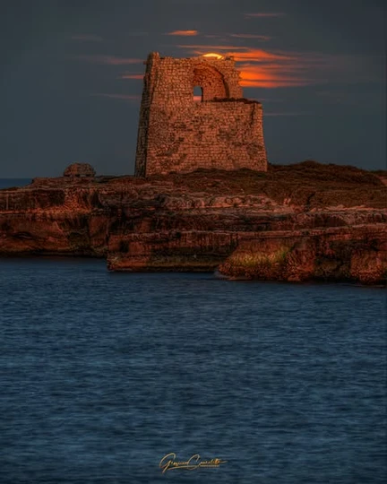Salentissimo.it: Torre di Roca Vecchia - Roca Vecchia - Melendugno, spiagge del Salento