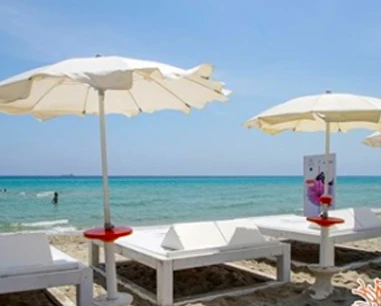 Salentissimo.it: Balnearea Beach - Alimini - Otranto, spiagge del Salento