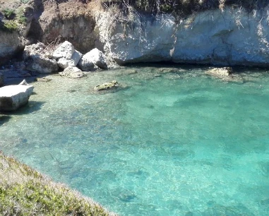 Salentissimo.it: Cala di Grotta Monaca - Otranto, spiagge del Salento