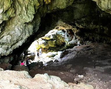 Salentissimo.it: Caverna delle Ossa -  Santa Maria di Leuca - Castrignano del Capo, spiagge del Salento