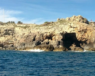 Salentissimo.it: Grotta del Diavolo - Santa Maria di Leuca - Castrignano del Capo, 萨兰托海滩