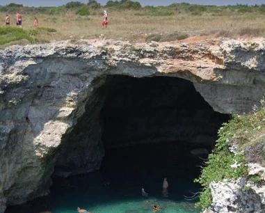 Salentissimo.it: Grotta dell Eremita - Otranto, spiagge del Salento