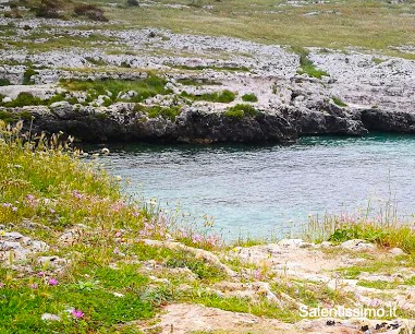 Salentissimo.it: Grotta Funeraria - Porto Badisco - Otranto, spiagge del Salento