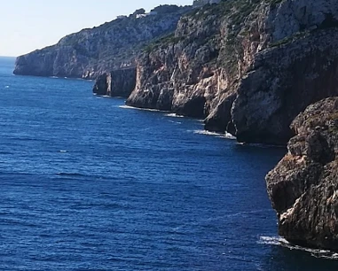 Salentissimo.it: Grotta le Due Pietre - Santa Maria di Leuca - Castrignano del Capo, spiagge del Salento