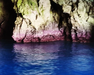 Salentissimo.it: Grotta Romanelli - Castro, spiagge del Salento