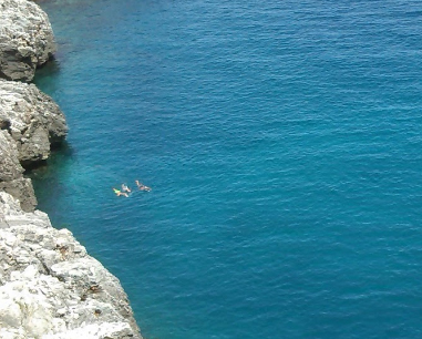 Salentissimo.it: Grotte Cipolliane -  Marina di Novaglie - Alessano, spiagge del Salento