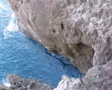 Salentissimo.it: Grotte di Terrarico -  Santa Maria di Leuca, spiagge del Salento
