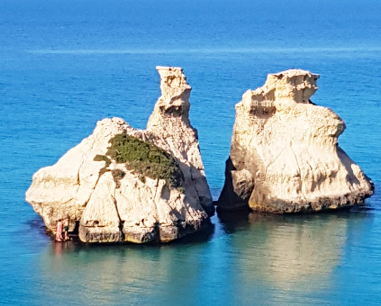 Salentissimo.it: Le due Sorelle -  Torre dell Orso, plages de Salento, Italie