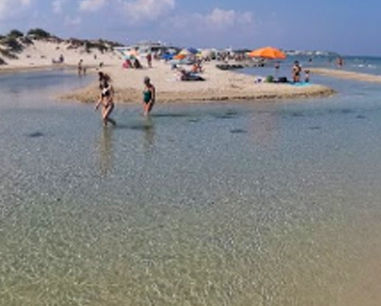 Salentissimo.it: Lido Bacino Cambusa -  Torre Chianca - Lecce, spiagge del Salento