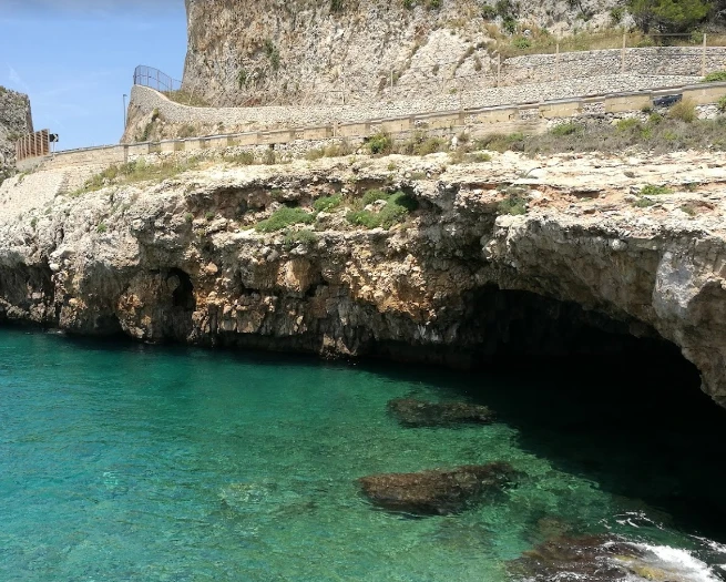 Salentissimo.it: Montagna Spaccata - Santa Maria al Bagno - Nardò, Плажове в Саленто
