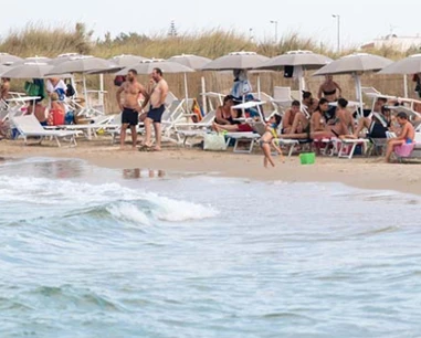 Salentissimo.it: Mosquito Beach Bar - Casalabate - Squinzano-Trepuzzi, spiagge del Salento