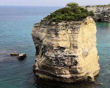 Salentissimo.it: Scoglio di Sapunerò - Otranto, spiagge del Salento