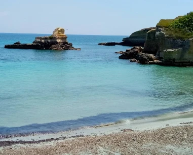 Salentissimo.it: Scoglio il Tafaluro - Sant Andrea - Melendugno, Salento rannad