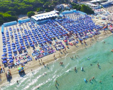 Salentissimo.it: Spiaggia Azzurra -  Alimini, spiagge del Salento