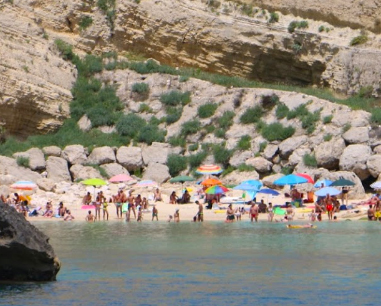 Salentissimo.it: Spiaggia dei 100 Scalini -  Porto Miggiano, Salento beaches