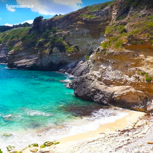 Salentissimo.it: Spiaggia dei 100 Scalini -  Porto Miggiano, Playas de Salento